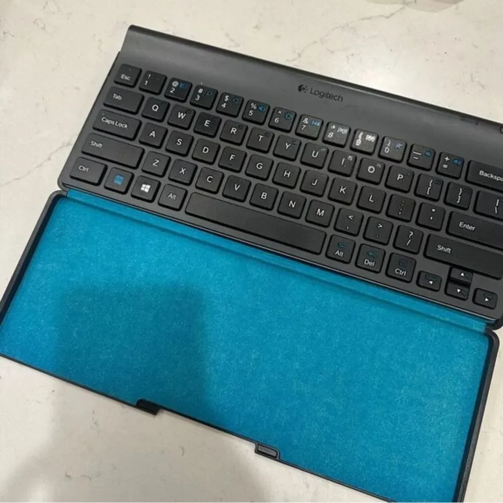 Logitech Wireless tablet Keyboard and stand